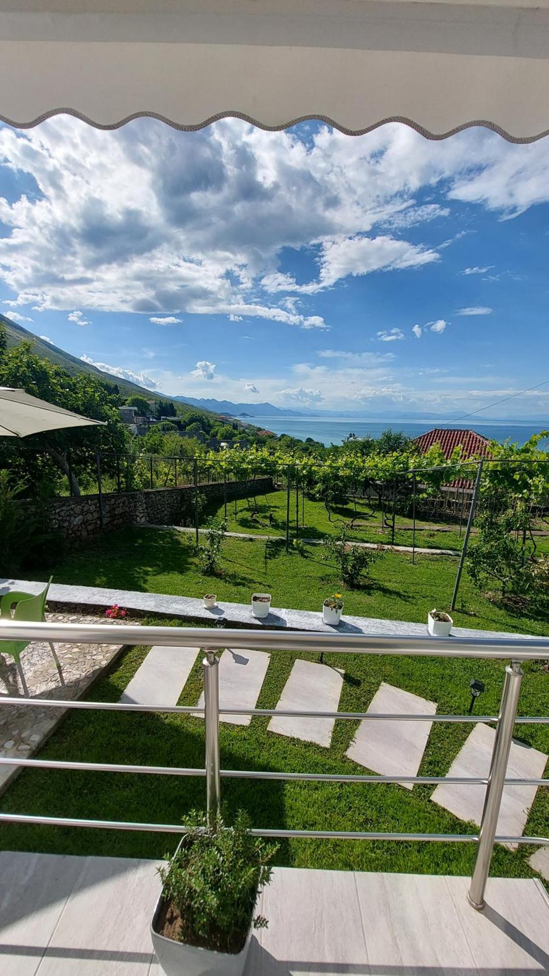 Hotel R&R Gesthouse Široka Esterno foto